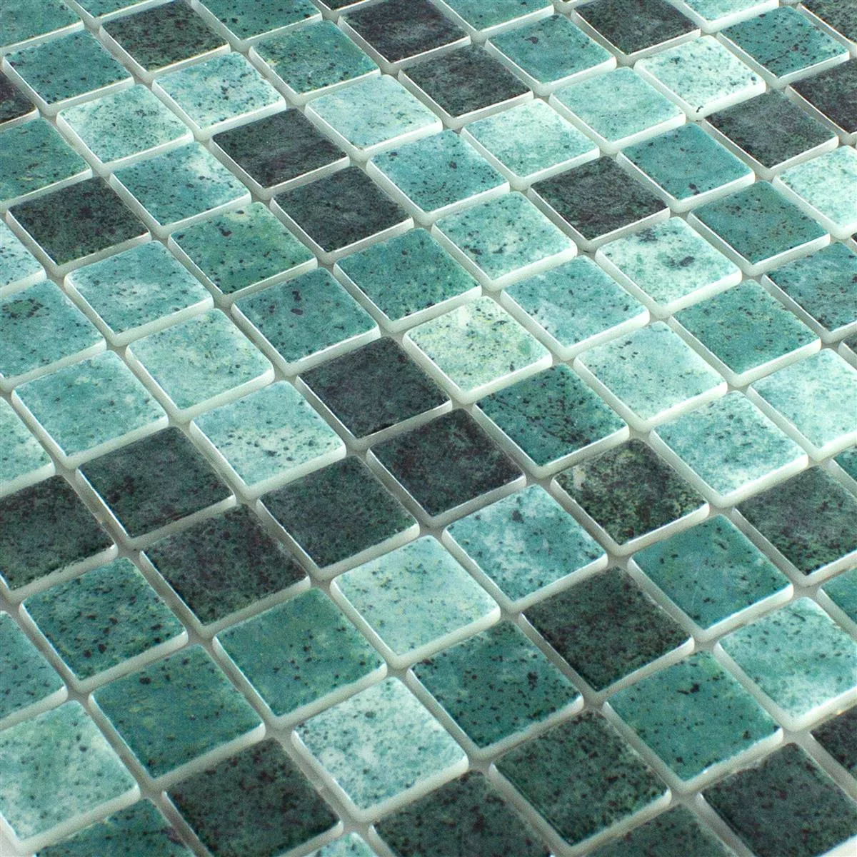 Glas Schwimmbad Mosaik Baltic Grün 25x25mm 4 Glas Schwimmbad Mosaik Baltic Grün 25x25mm – Bild 2