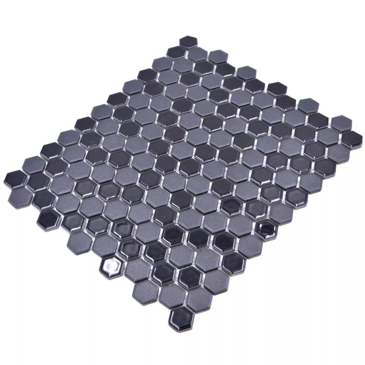 Keramikmosaik Tripolis Schwarz R10B Hexagon 23 5 Keramikmosaik Tripolis Schwarz R10B Hexagon 23 – Bild 3