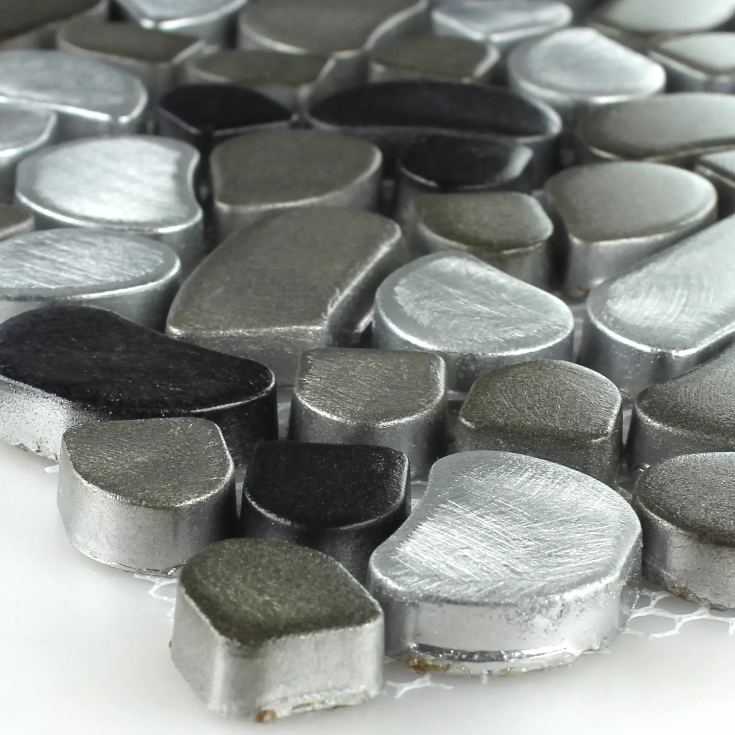 Mosaikfliesen Edelstahl Flusskiesel Design Black Silver 3 Mosaikfliesen Edelstahl Flusskiesel Design Black Silver
