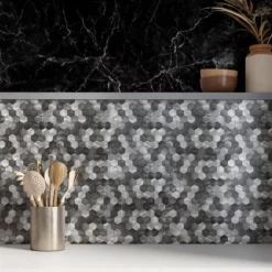 Mosaikfliesen Sindos Hexagon 3D Schwarz Silber 11 Mosaikfliesen Sindos Hexagon 3D Schwarz Silber -Mosafil Shop mosaikfliesen sindos hexagon 3d schwarz silber 5 99
